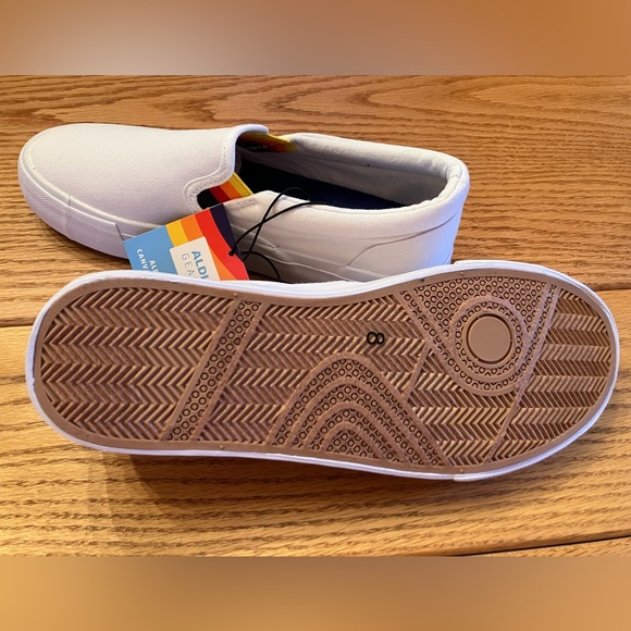 Canvas Slip-Ons ALDI Gear - Picture 3 of 12